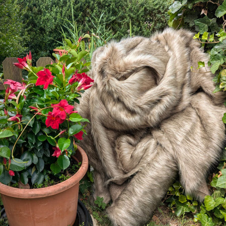 Fellimitat langer Flor beige Pelo Fantasia