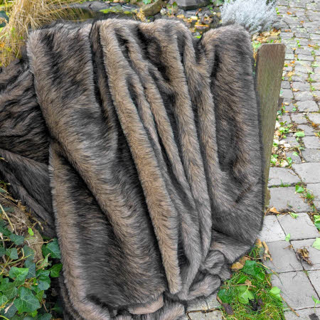 Langhaarfell, weicher Plüsch. Für Kostüme, Tiere, Mittelalter, Karneval