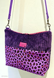 Tasche Wanja lila mit Kunstleder Leopard
